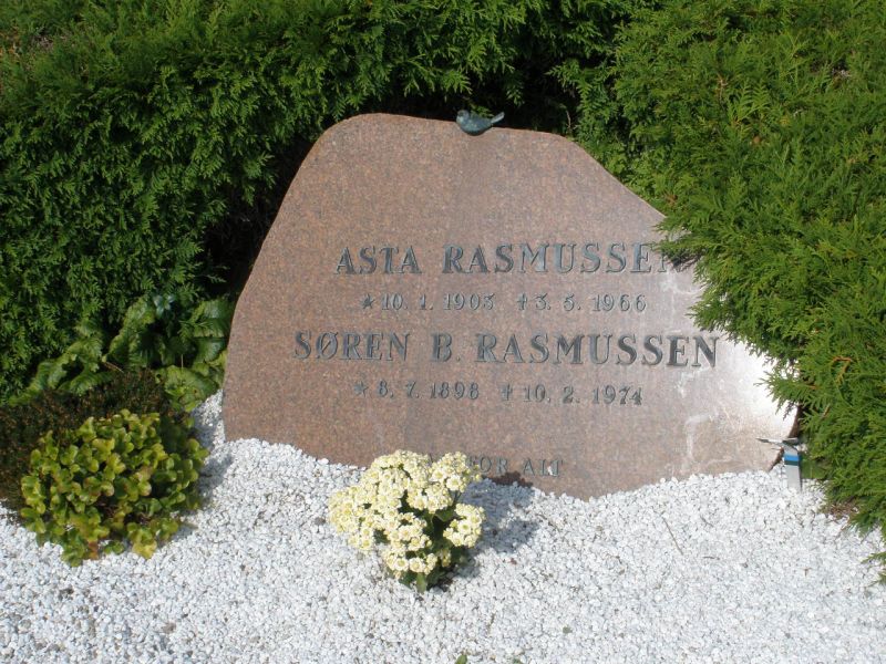 Asta Rasmussen .JPG